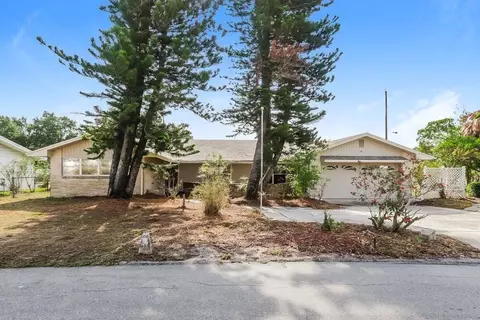144 Shelley Dr, Winter Haven, FL 33884