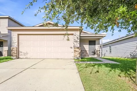 9927 Sanders Rose Ln, Houston, TX 77044