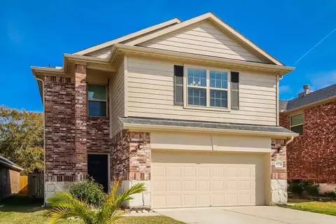 5223 Gulf Stream Ln, Bacliff, TX 77518
