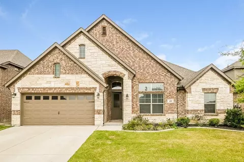 325 Strait Ln, Waxahachie, TX 75165
