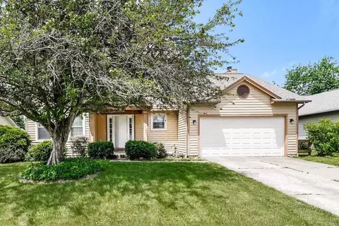 1127 Crestview St, Reynoldsburg, OH 43068