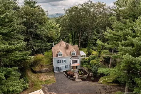 187 W Avon Rd, Avon, CT 06001