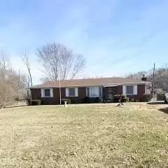 222 Yorktown Rd, Clarksville, TN 37042