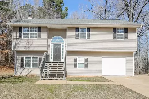 295 Widgeon Dr, Newnan, GA 30263