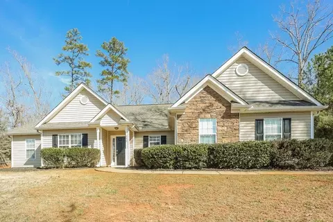 130 Hidden Brook Trl, Newnan, GA 30265