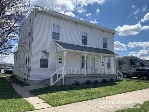 1216 Hamilton Ave NW #2, Grand Rapids, MI 49504