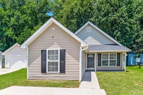 4148 Canyon Creek Ln, Charlotte, NC 28216