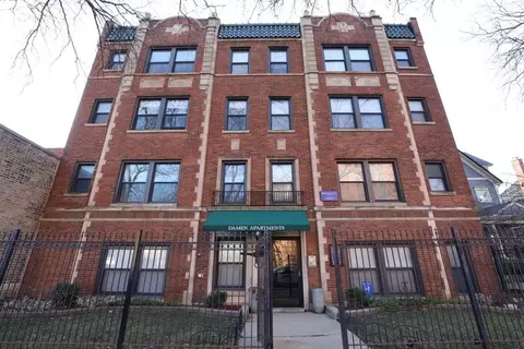 4546 N Damen Ave #303, Chicago, IL 60625