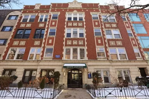 511 W Melrose St #309, Chicago, IL 60657
