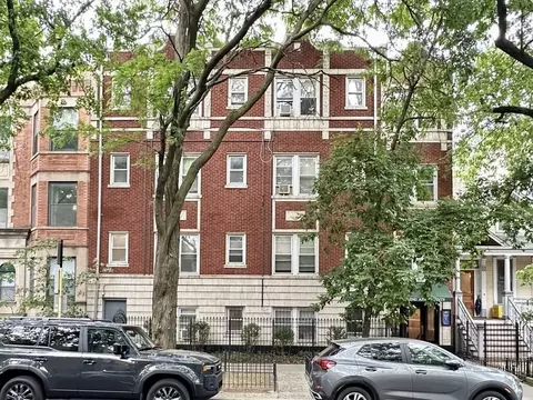 2827 N Burling St #01, Chicago, IL 60657
