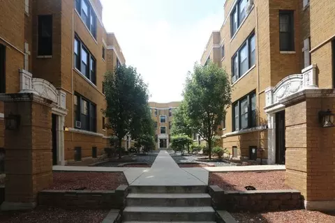 barry + clark, Chicago, IL 60657