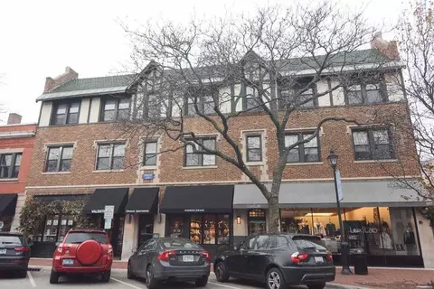 343 Park Ave #01, Glencoe, IL 60022