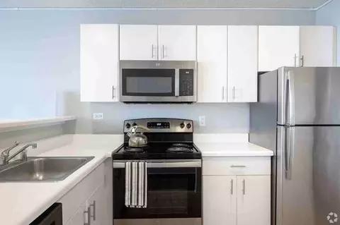 445 E Ohio St, Chicago, IL 60611