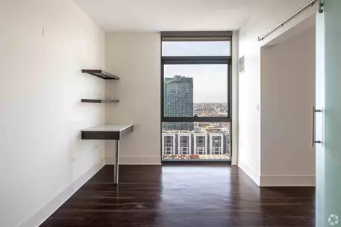 1457 N Halsted St #1-1, Chicago, IL 60642