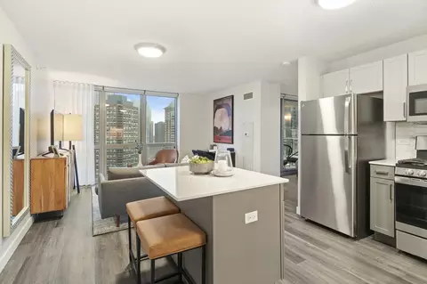 400 E South Water St, Chicago, IL 60601