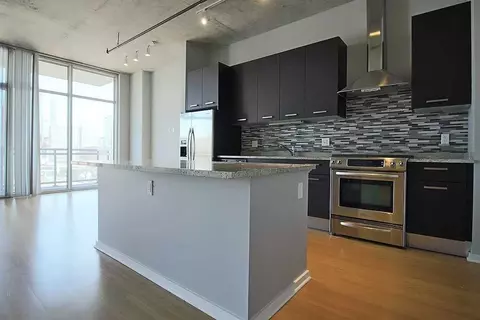 150 W Roosevelt Rd #1-1-5, Chicago, IL 60605
