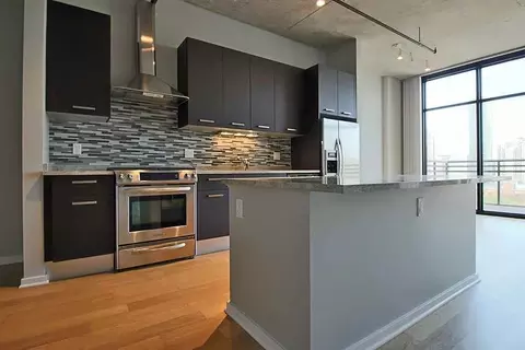 150 W Roosevelt Rd #1-1DEN, Chicago, IL 60605