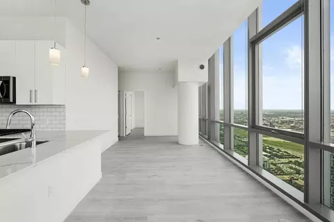 808 S Michigan Ave #2-2, Chicago, IL 60605