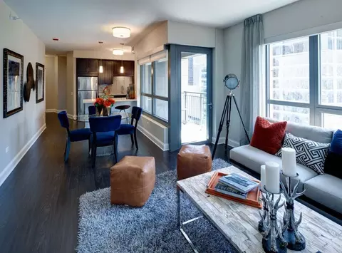 71 W Hubbard St #3-2, Chicago, IL 60654
