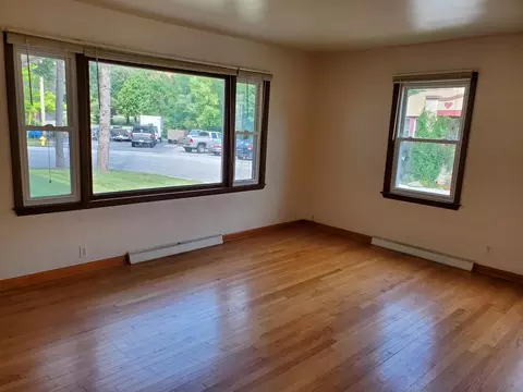519 Glenwood Dr #3, Waukesha, WI 53186