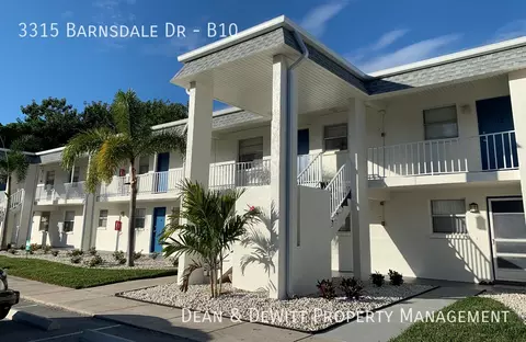 3315 Barnsdale Dr #B10, Largo, FL 33771