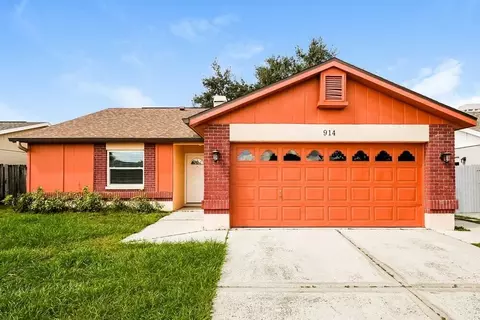914 Axlewood Cir, Brandon, FL 33511