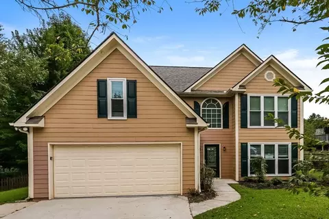 655 Suwanee Lakes Cir, Suwanee, GA 30024