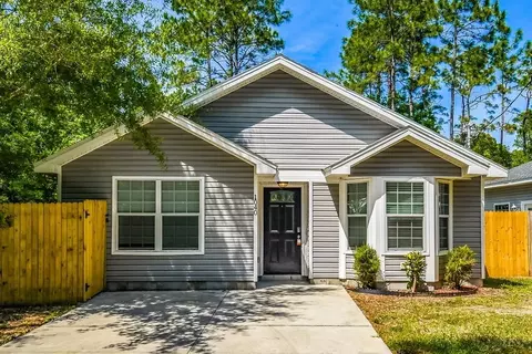 1040 W 7th St, Saint Augustine, FL 32084
