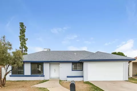 4014 E Apollo Rd, Phoenix, AZ 85042
