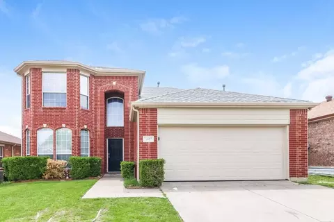 3017 Gentilly Ln, Fort Worth, TX 76123
