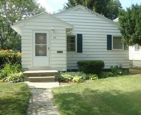 515 Smith Ave, Lansing, MI 48910