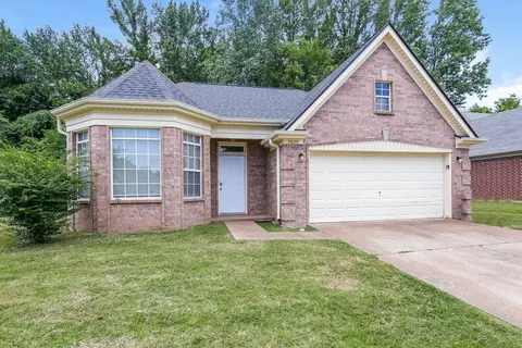 3875 Neyland Valley Dr, Memphis, TN 38135