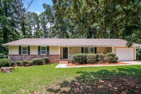 4624 Elm Ridge Ct, Stone Mountain, GA 30083
