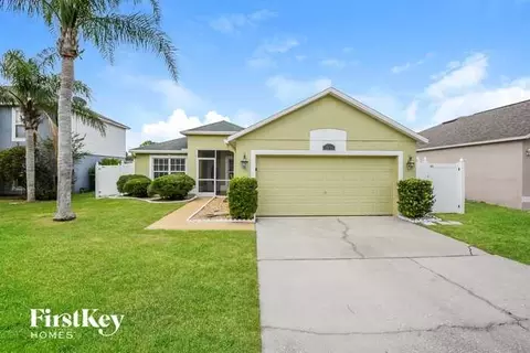 3613 Stonefield Dr, University, FL 32826
