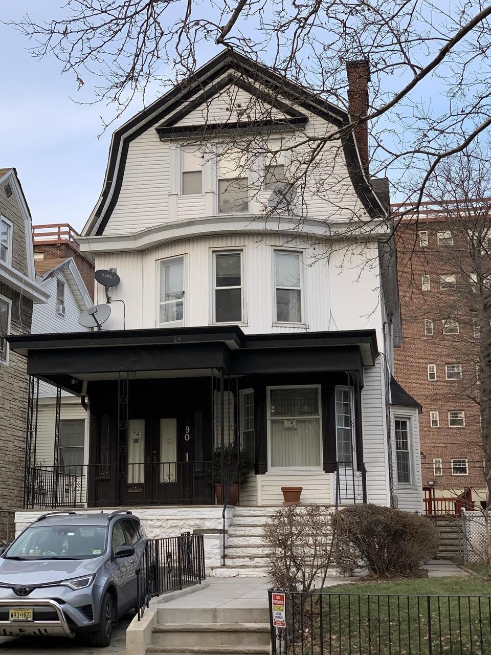 90 Fairview Ave 1, Jersey City, NJ 07304