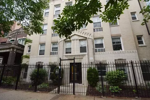 1850 N Humboldt Blvd #213, Chicago, IL 60647