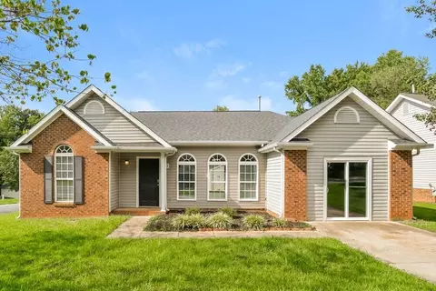 7218 Kavan Hunter Dr, Charlotte, NC 28214