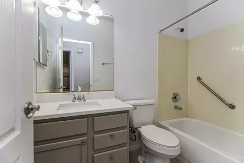 477 E Devon Dr, Gilbert, AZ 85296 photo 14