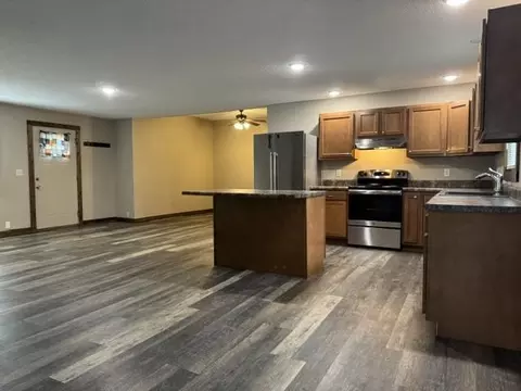 14962 Cambria Rd, Carterville, IL 62918