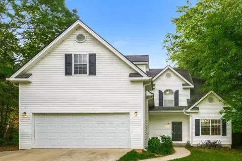 57 Highland Dr, Carrollton, GA 30116