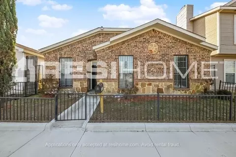 1913 Red Cloud Dr, Dallas, TX 75217
