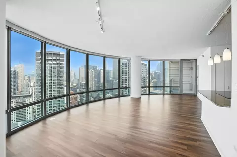 520 N Kingsbury St #1-1DEN, Chicago, IL 60654