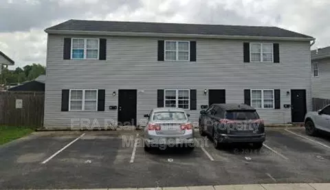 201 John St #B, Hillsboro, OH 45133