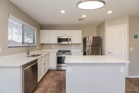 2229 E 35th Ave, Apache Junction, AZ 85119 photo 8