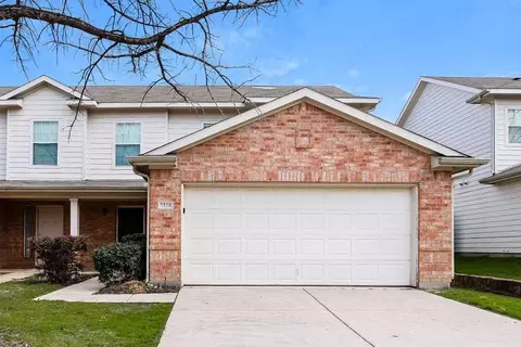 7528 Lazy Spur Blvd, Fort Worth, TX 76131