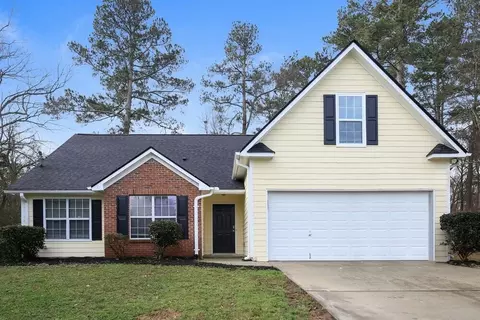 173 Williamsburg Way, Winder, GA 30680