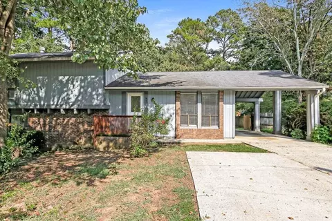 9036 Sterling Ridge Ln, Jonesboro, GA 30238