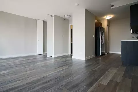 1 E Delaware Pl, Chicago, IL 60611