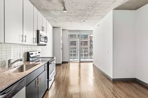 601 W Jackson Blvd, Chicago, IL 60661