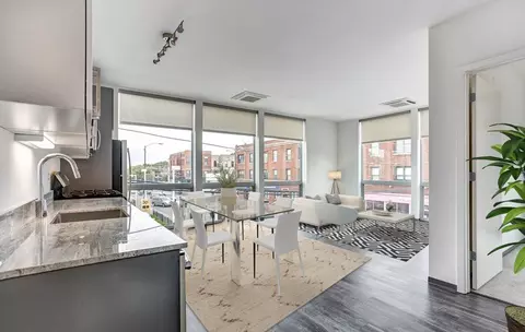 2340 N California Ave #2-1, Chicago, IL 60647